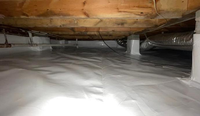 Encapsulated crawl space