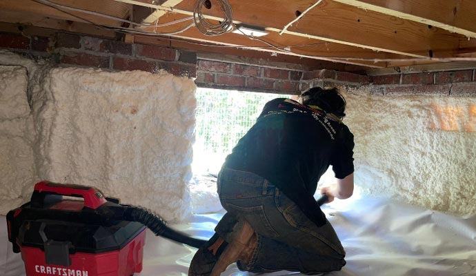 Crawl space insulation service