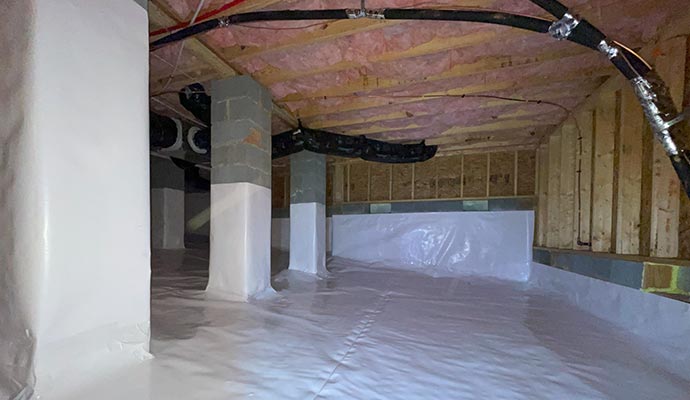 Encapsulated crawlspace